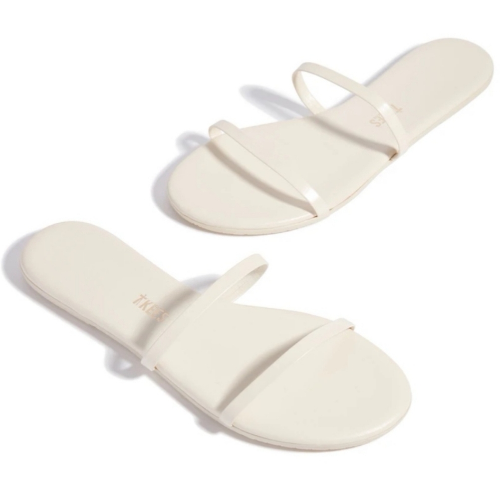 Tkees
